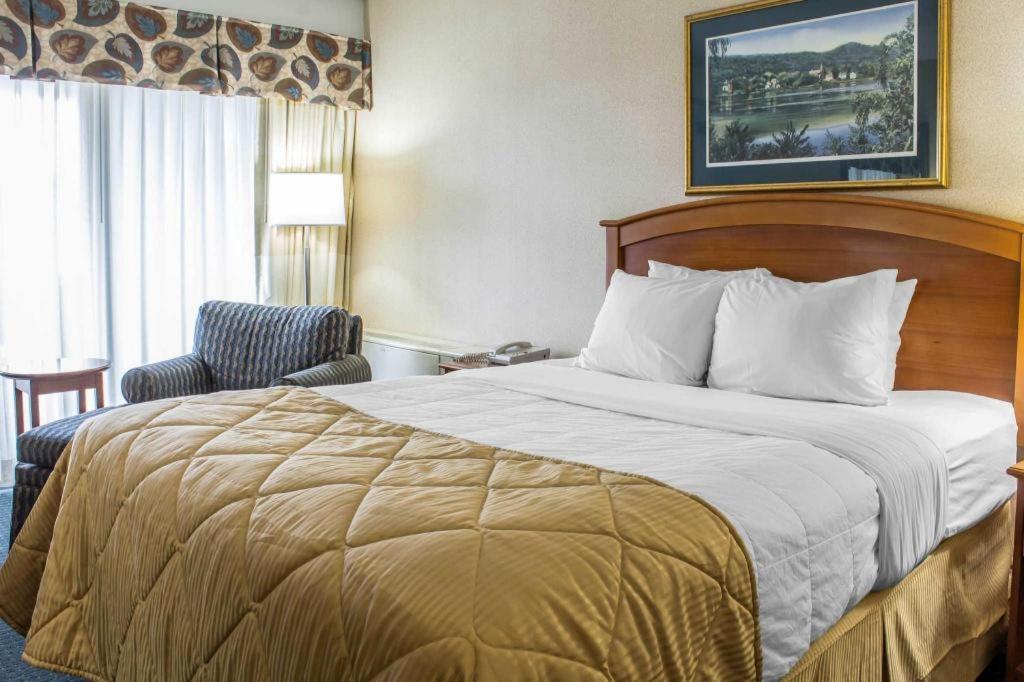 Lifestyle Inn Cedar Falls Εξωτερικό φωτογραφία
